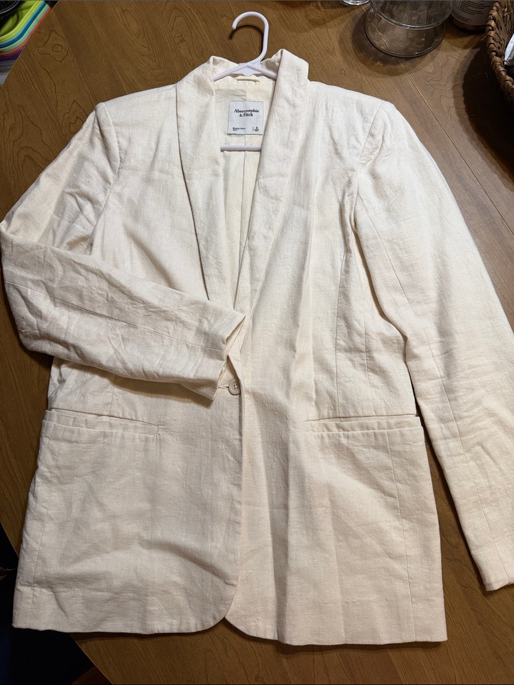 Abercrombie & Fitch Ivory Single-Button Blazer